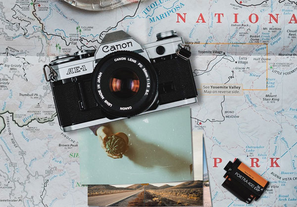 Vintage Camera Photo Mockup PSD