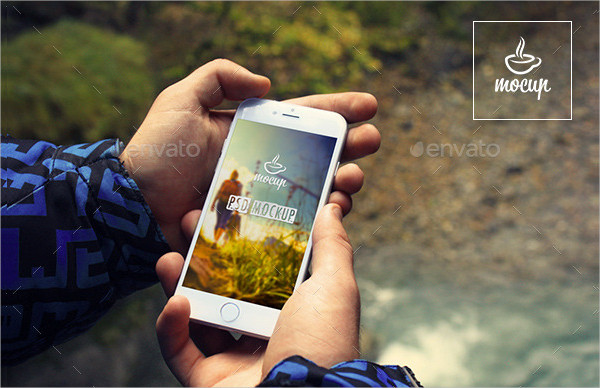 iPhone PSD Mockup In Outdoor
